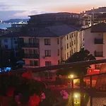 La Terrace Sea View