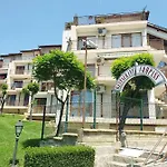 La Terrace Sea View *