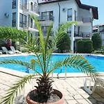 La Terrace Sea View Апартамент